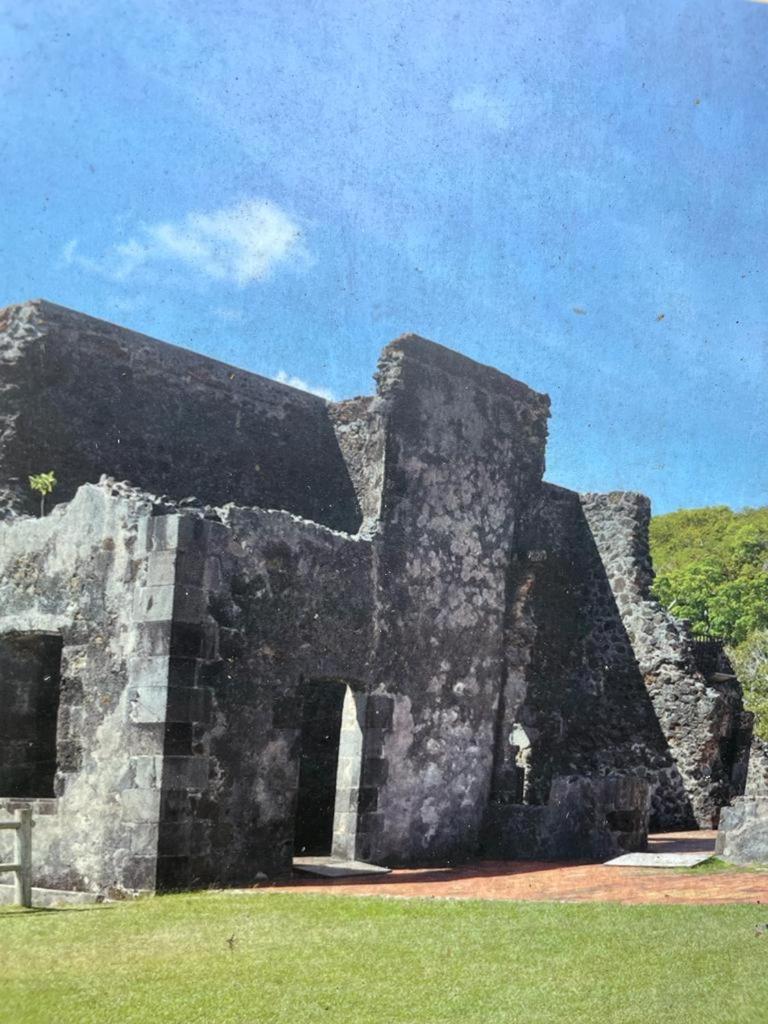 Location Saisonniere Vue Mer A Tartane La Trinite Luaran gambar